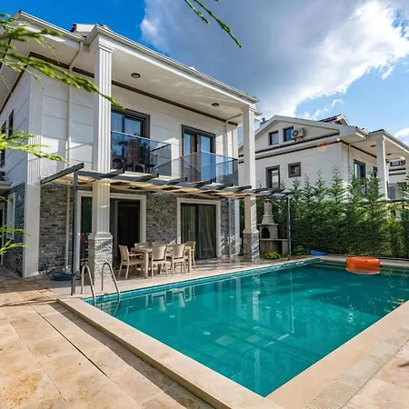 4 Bedroom In Hisarönü ölüdeniz- Hisar 4 * Fethiye